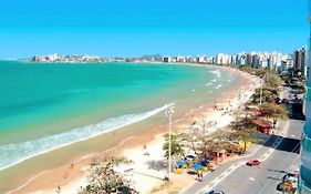 Apartamento da Música a 300 metros da areia da Praia do Morro, com 1 quarto, Garagem, tv smart e Wi-fi